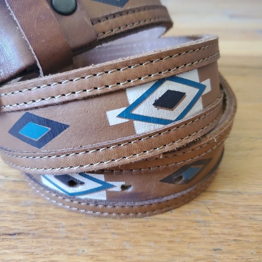 LoveStrength Painted Leather Hip Belt‎ Small Tan Aztec Boho Southwestern NEW